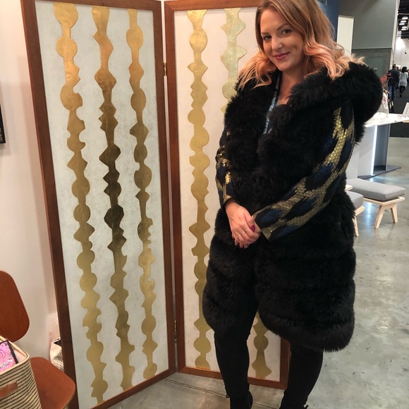 Hooded thick soft faux fur long vest - Picture 1 of 7